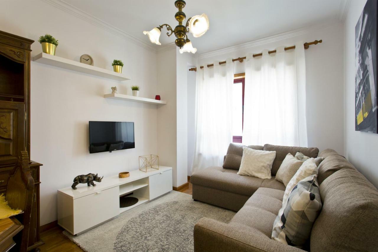 Rustic Bright Flat With Netflix - City Centre 포르투 외부 사진